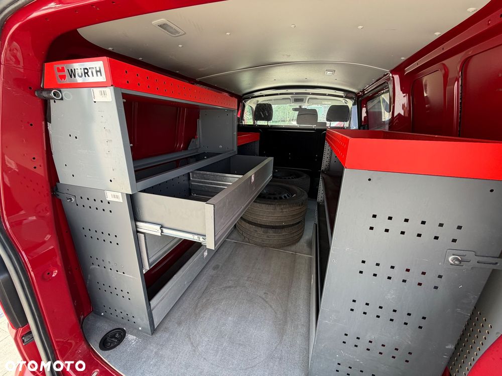 Volkswagen Transporter - 14