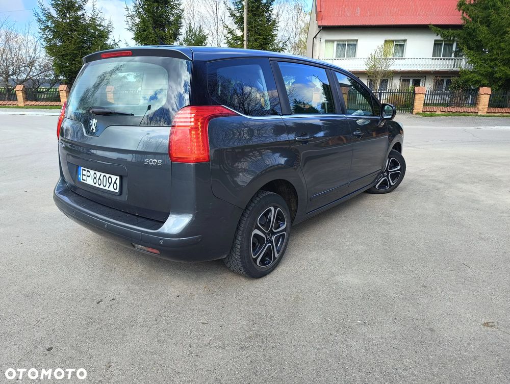 Peugeot 5008 1.6 HDi Premium - 4