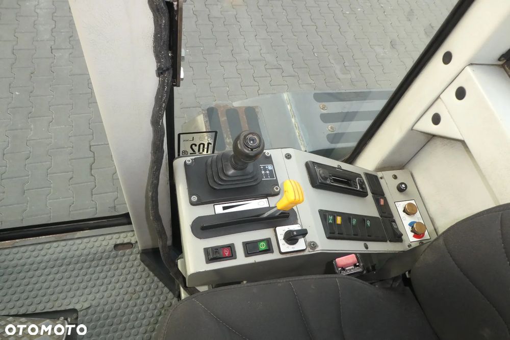 New Holland 106,6A  RÓWNIARKA 6X6 - 27