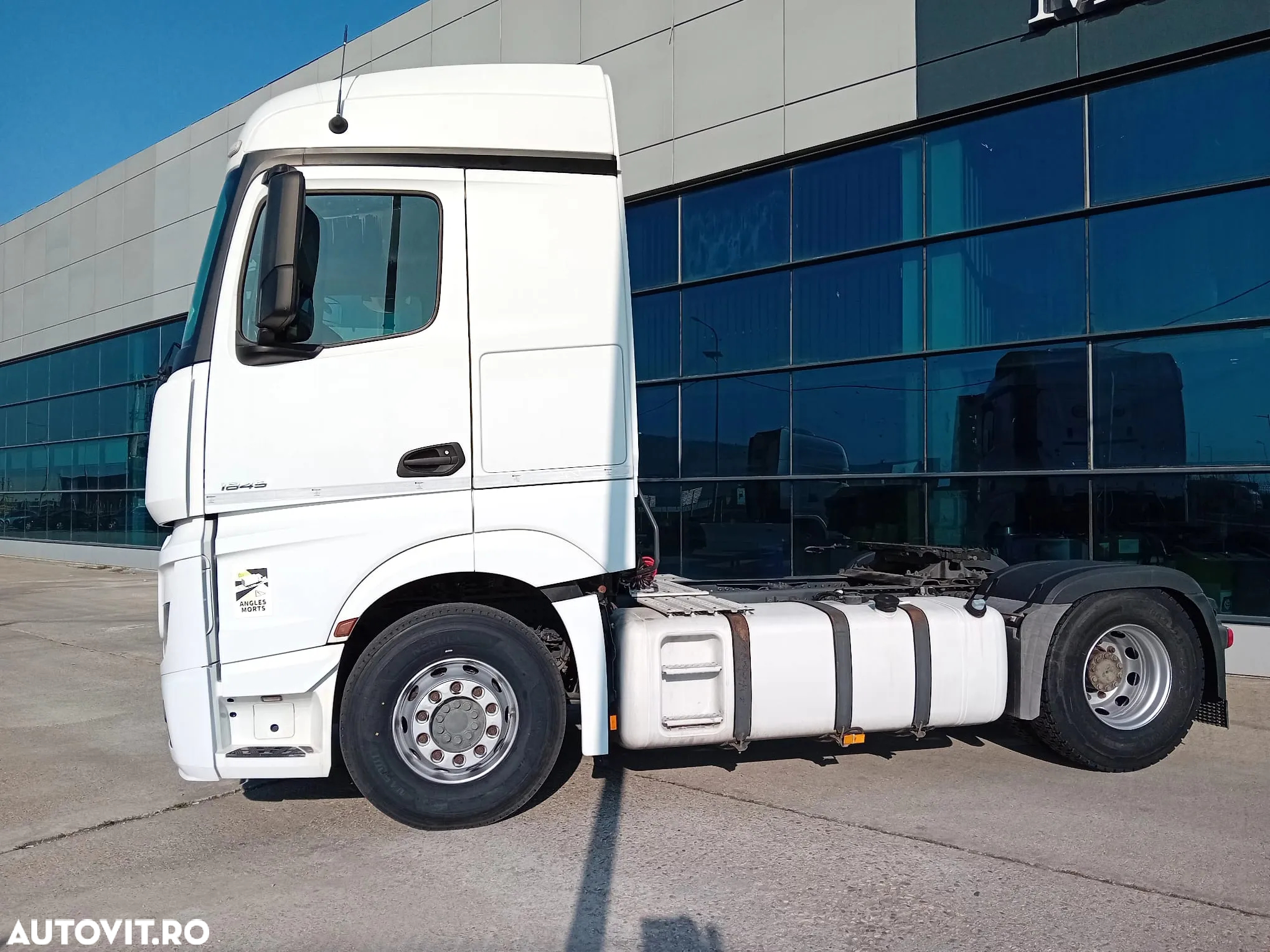 Mercedes-Benz Actros 1845 LS, Full ADR+PTO, STANDKLIMA, TOP !!! - 4
