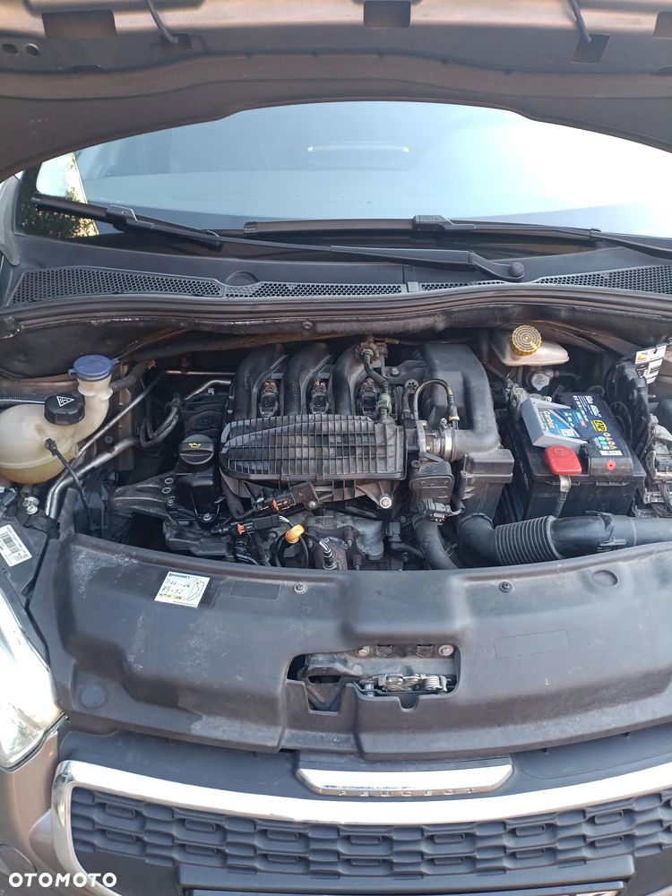 Peugeot 208 1.2 PureTech Active - 6