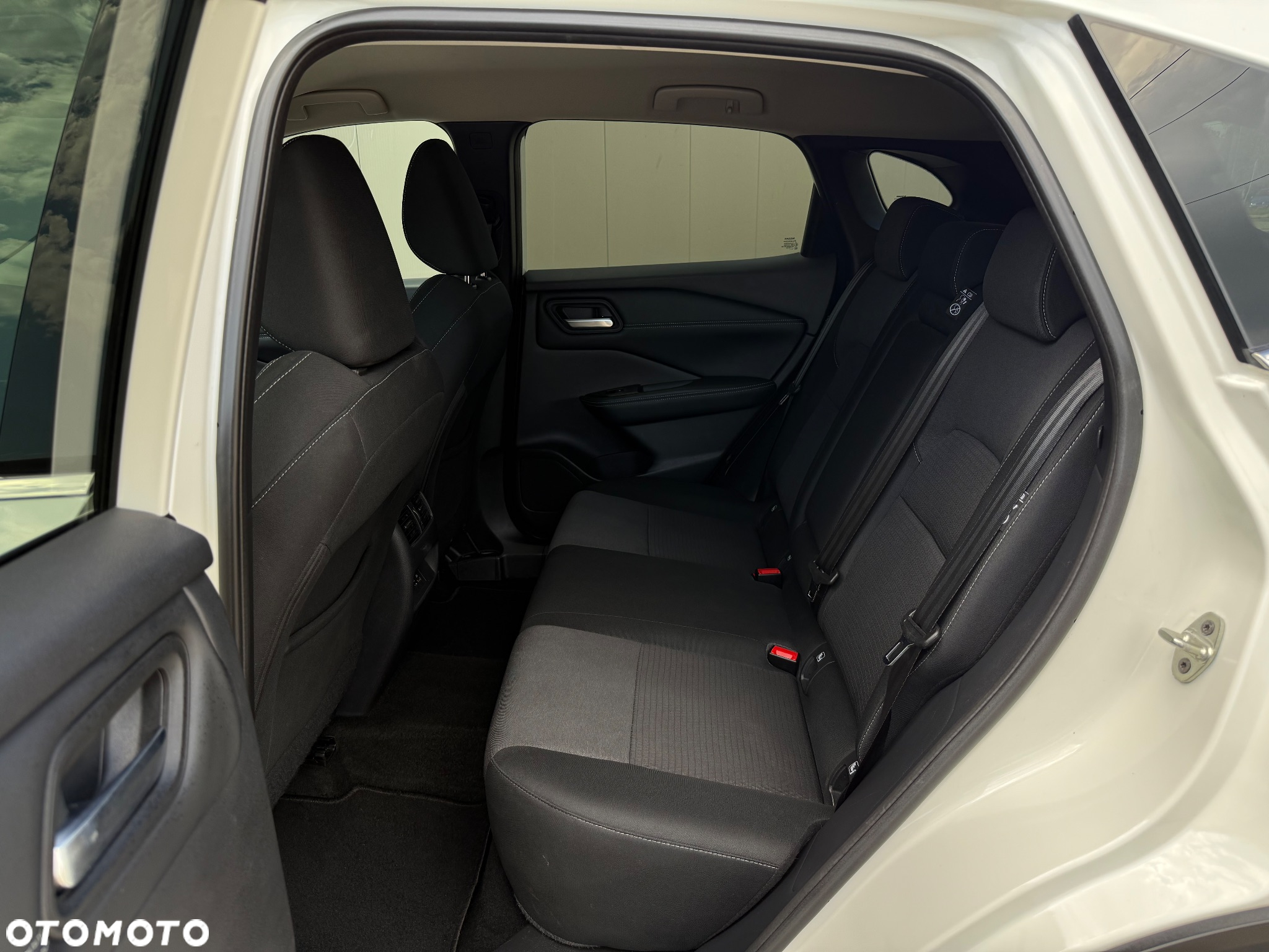 Nissan Qashqai 1.3 DIG-T MHEV N-Connecta - 5