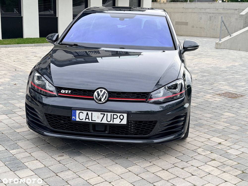 Volkswagen Golf GTI BlueMotion Technology DSG - 1
