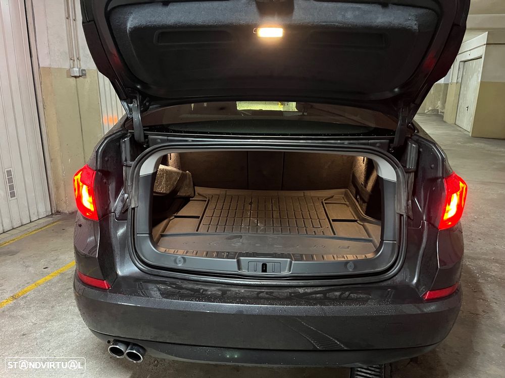 BMW 520 Gran Turismo d Line Luxury - 9