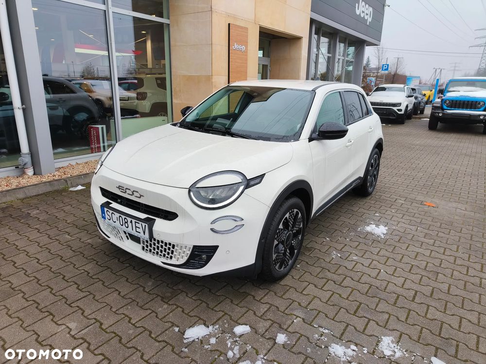 Fiat 600 1.2 Turbo La Prima eDCT - 1