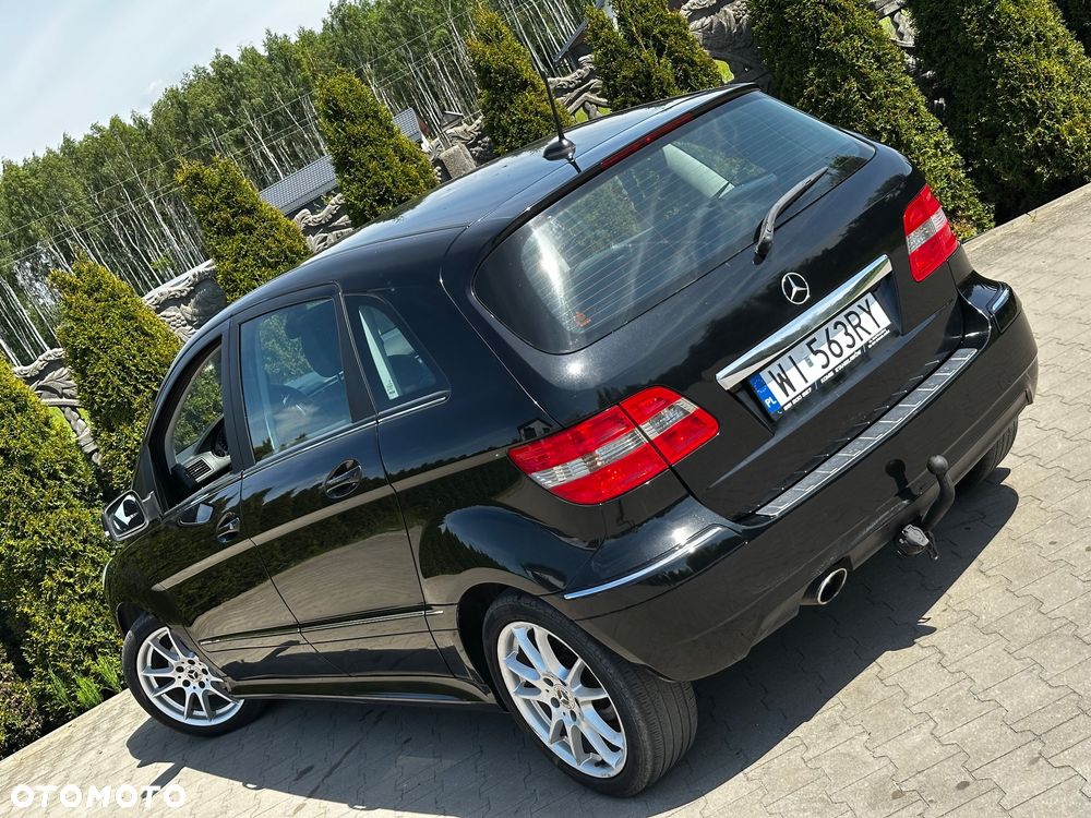 Mercedes-Benz Klasa B 160 BlueEFFICIENCY SPORT EDITION - 15
