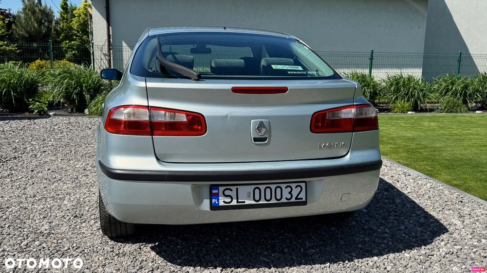 Renault Laguna 1.8 RXE - 11