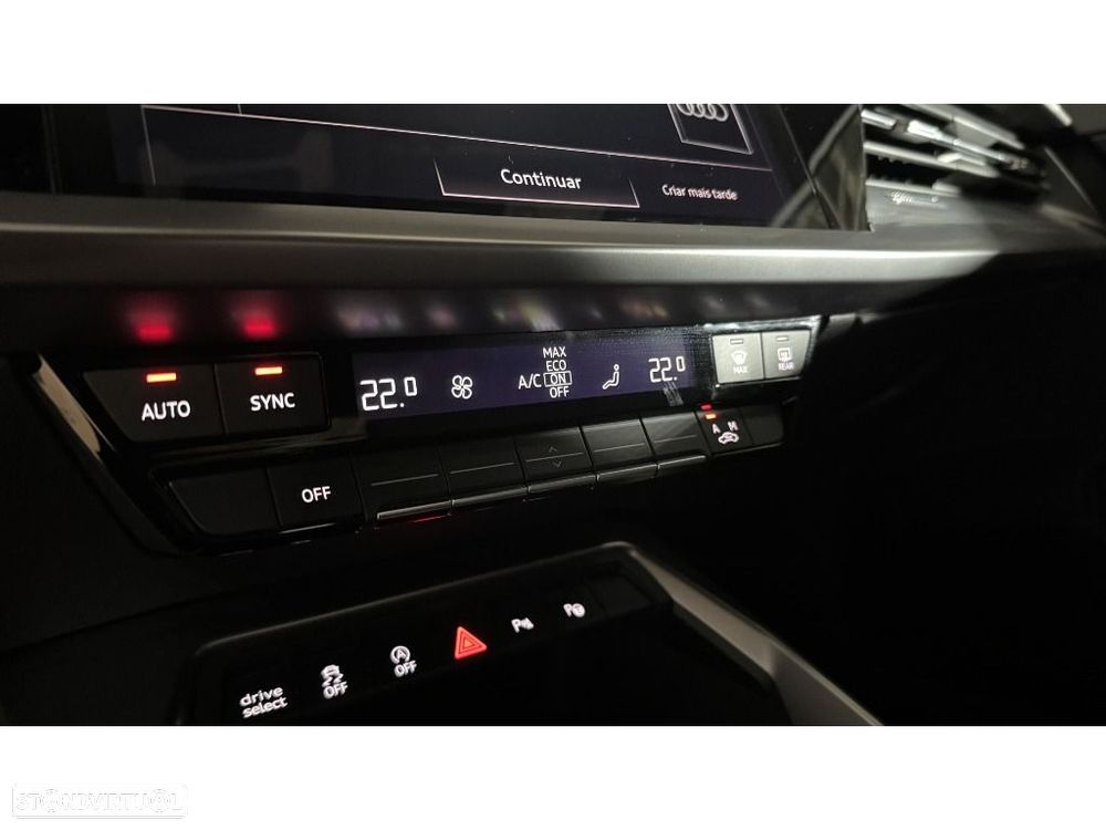 Audi A3 Sportback 35 TDI S line S tronic - 16