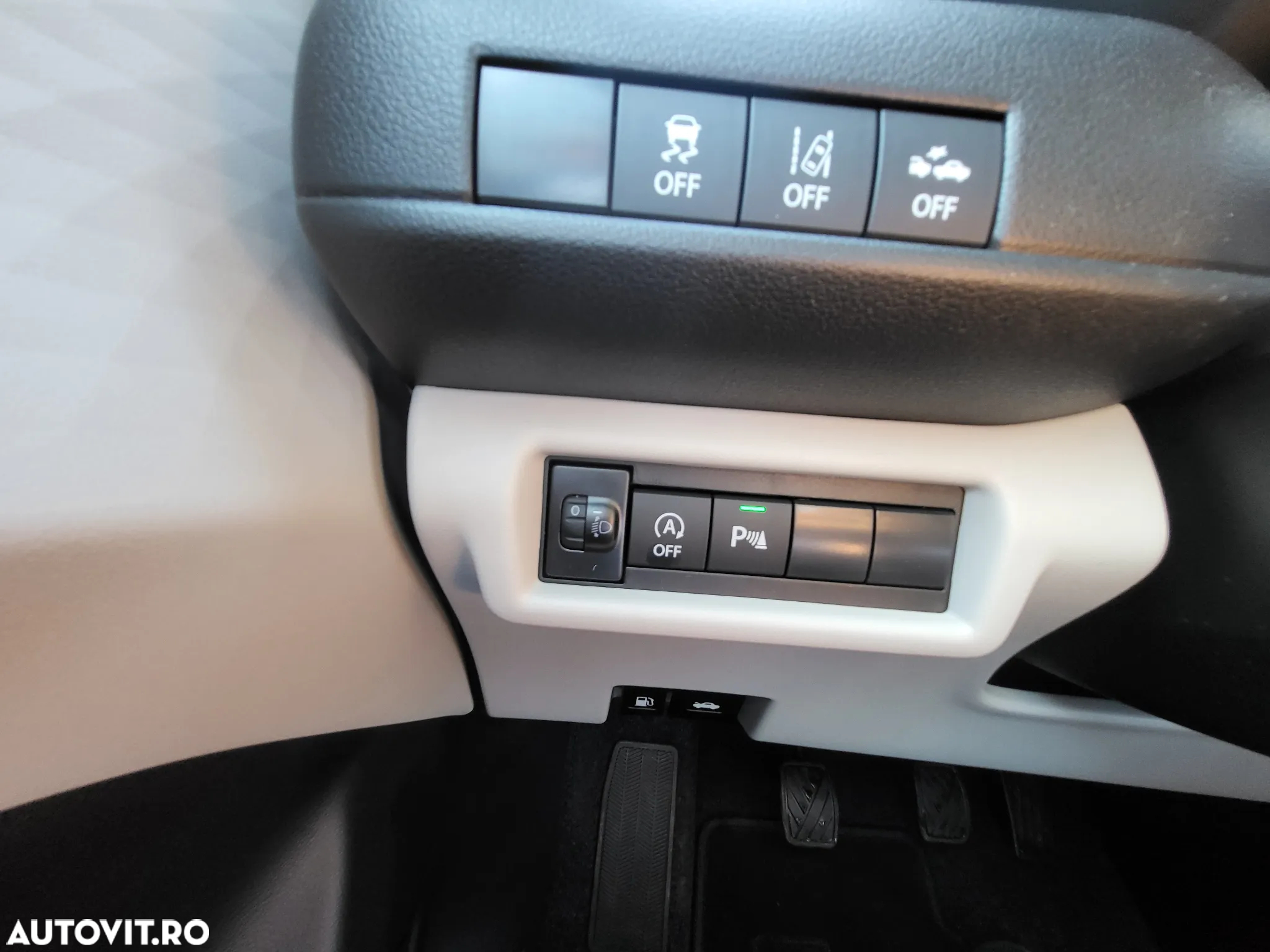 Suzuki Swift 1.2 Dualjet 12V AllGrip MHEV Spirit - 9