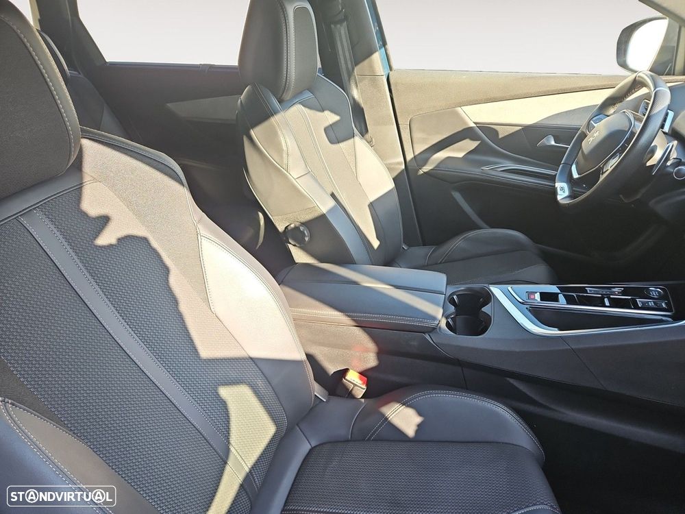 Peugeot 5008 1.5 BlueHDi GT EAT8 - 15