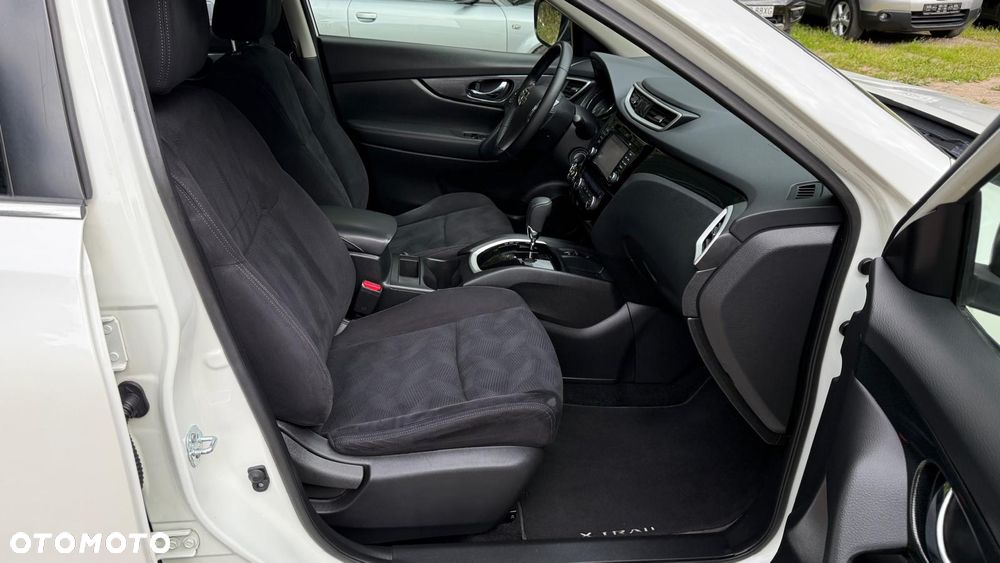 Nissan X-Trail 1.6 DCi Tekna Xtronic 2WD - 17