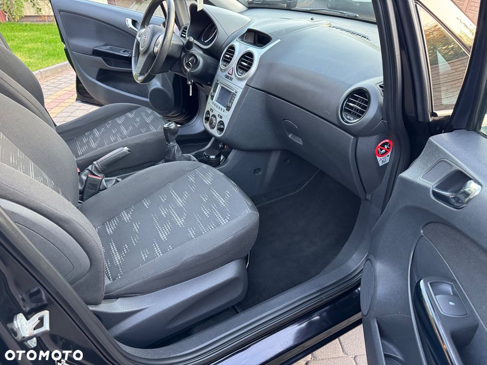 Opel Corsa - 16