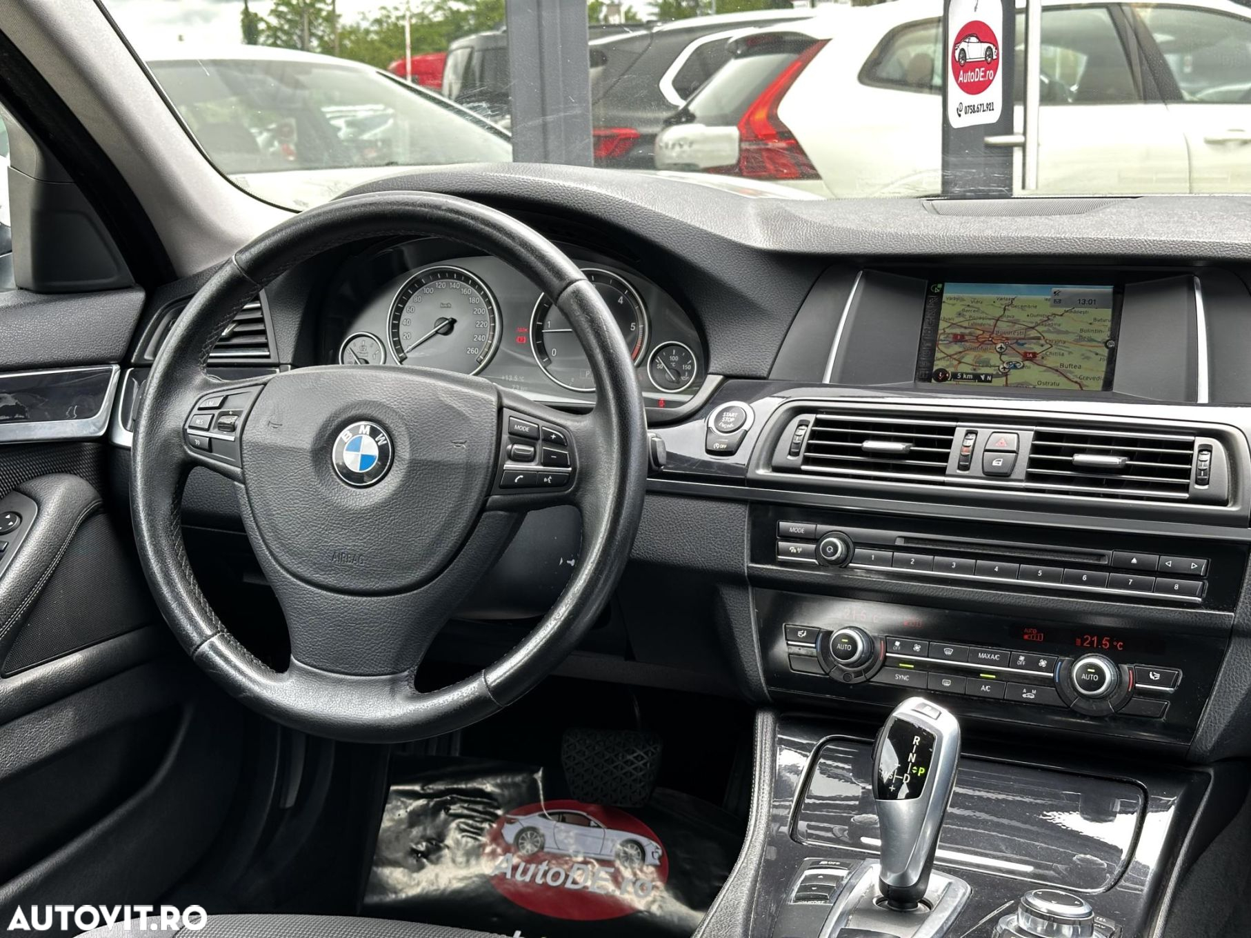 BMW Seria 5 518d Touring Aut. - 9