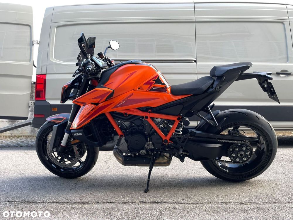 KTM Super Duke - 24