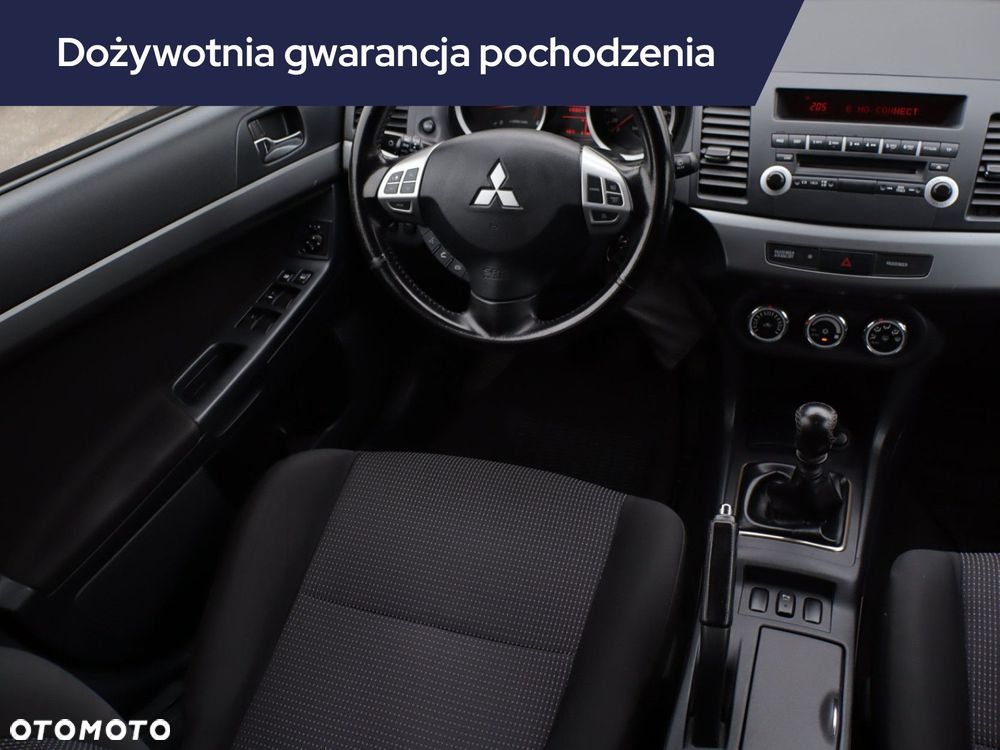 Mitsubishi Lancer - 9