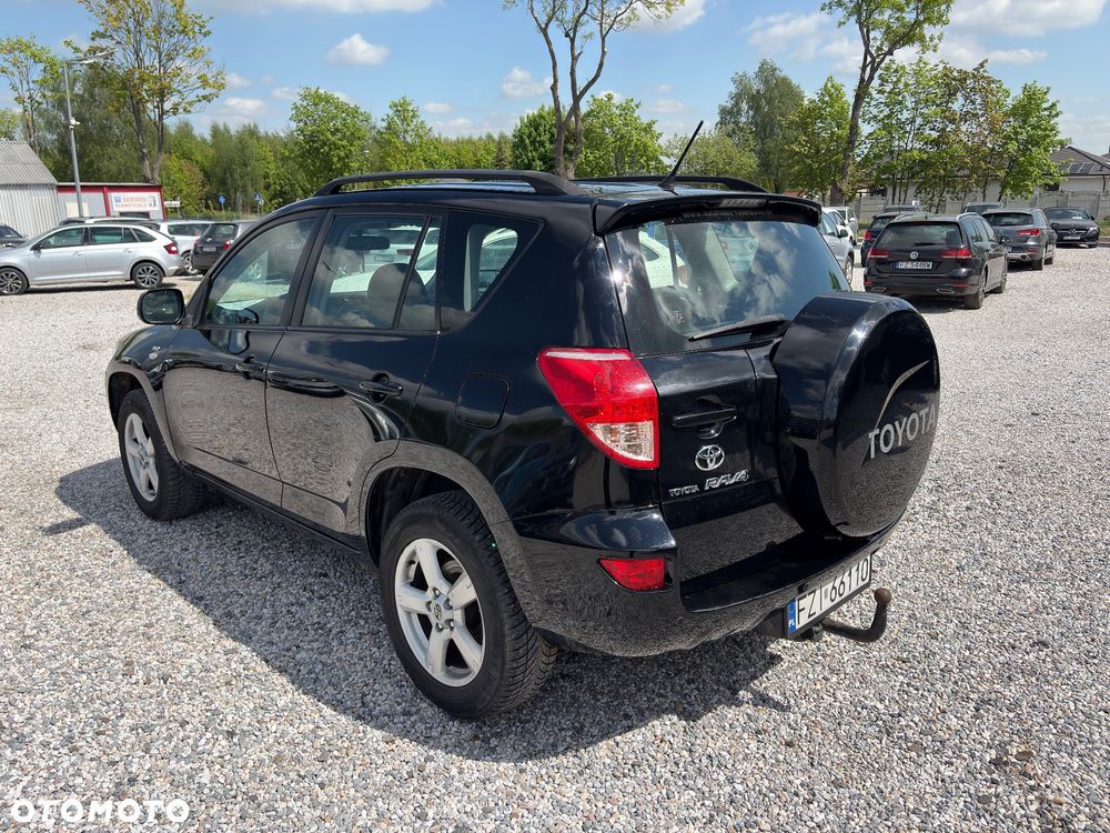 Toyota RAV4 2.2 D-4D 4x4 - 6