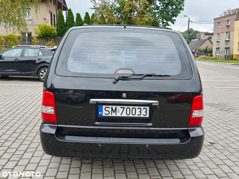 Kia Carnival CRDi Executive - 19