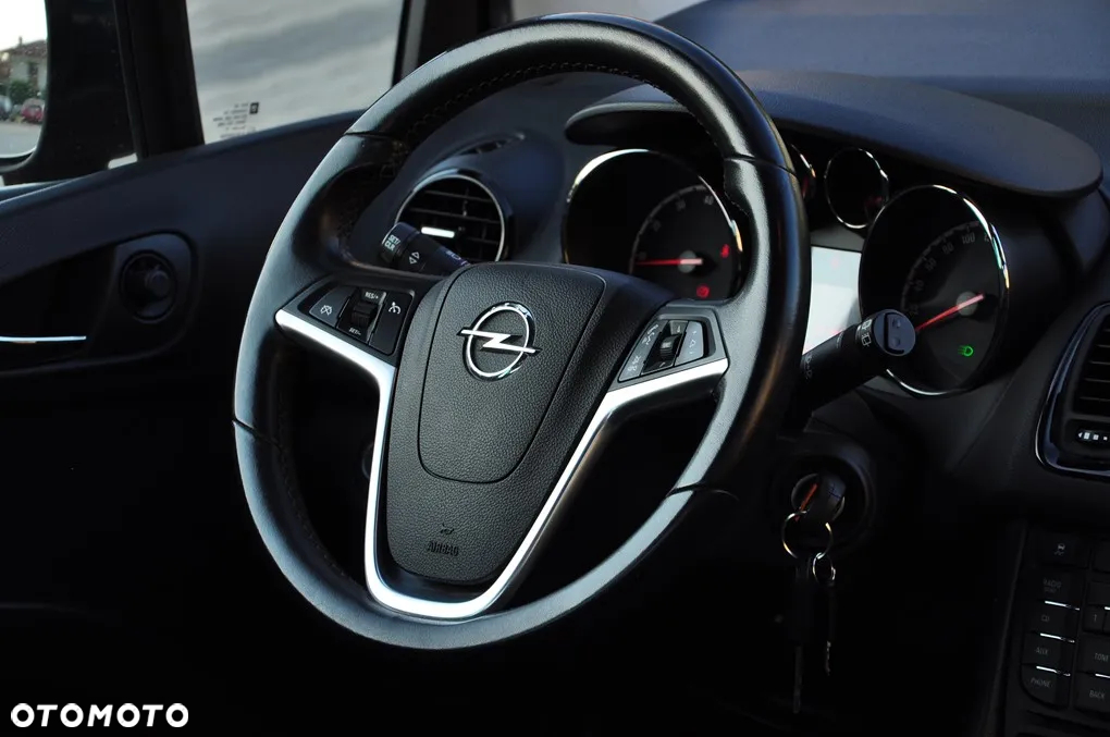 Opel Meriva 1.4 Style - 28