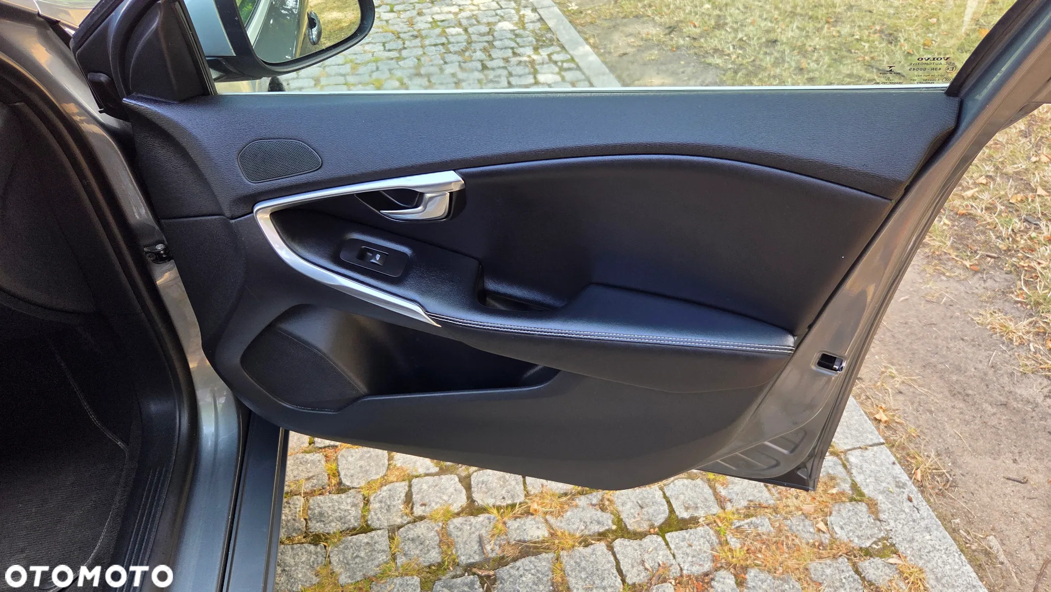 Volvo V40 D2 RDesign - 27