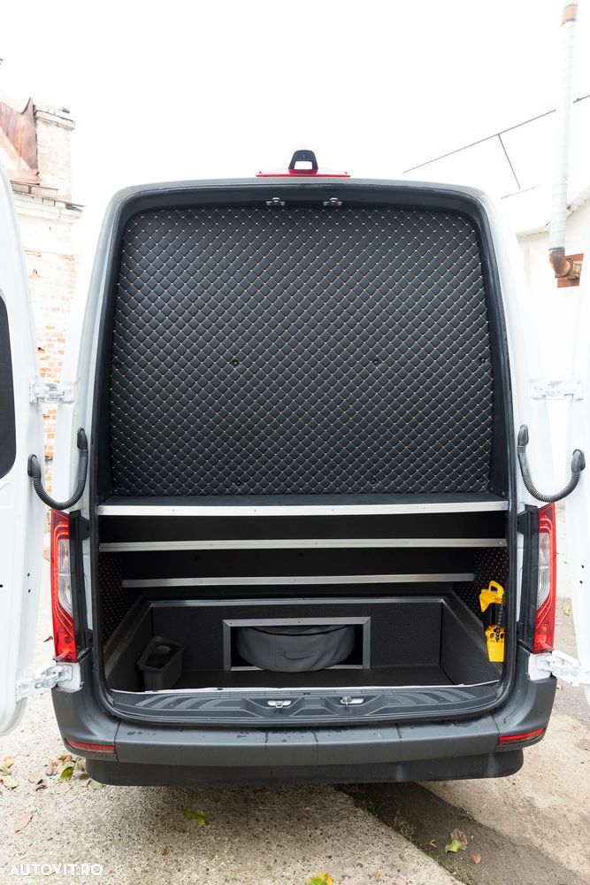 Mercedes-Benz SPRINTER - 6