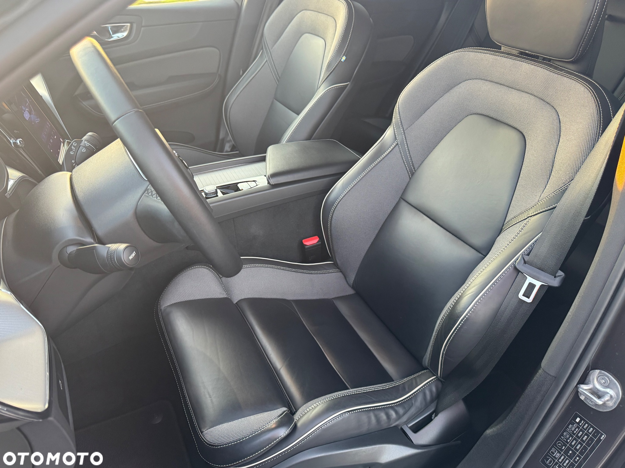 Volvo XC 60 - 12