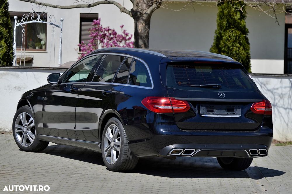 Mercedes-Benz C 220 CDI DPF Automatik Avantgarde - 4