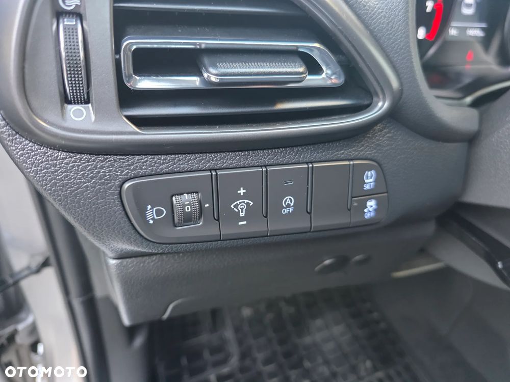 Hyundai i30 1.0 T-GDI Comfort DCT - 27