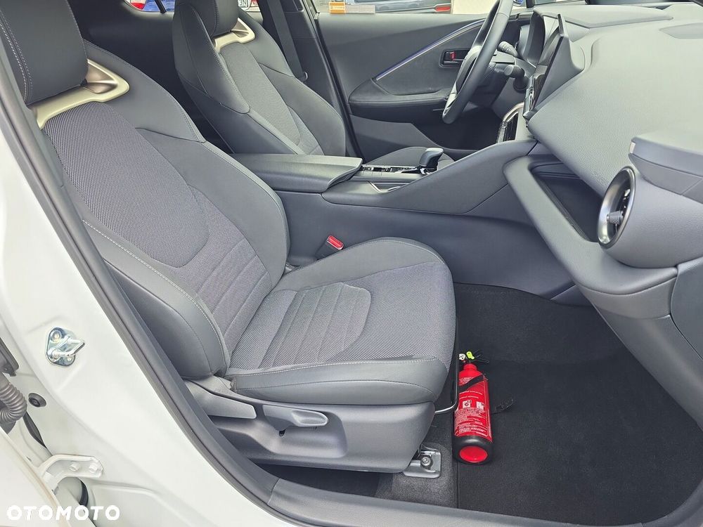 Toyota C-HR 2025