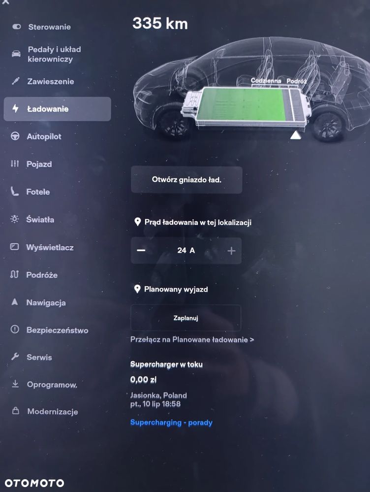 Tesla Model X - 5