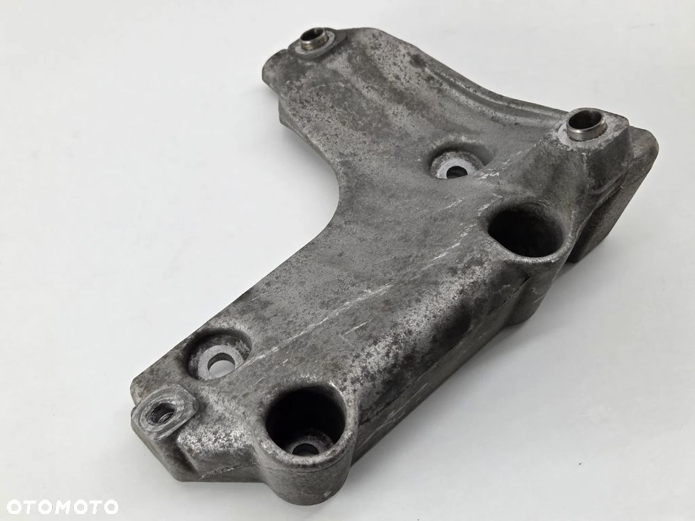 ŁAPA MOCOWANIE SPRĘŻARKI KLIMATYZACJII BMW 3 E90 N43B20 N43 2.0B 7505980 - 8