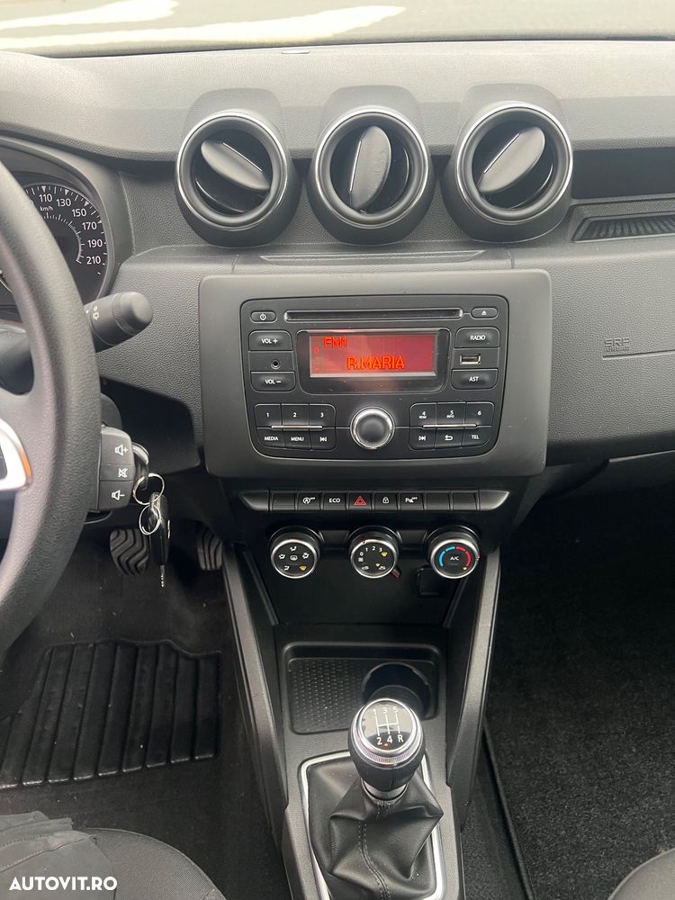 Dacia Duster 1.6 SCe Essential - 14