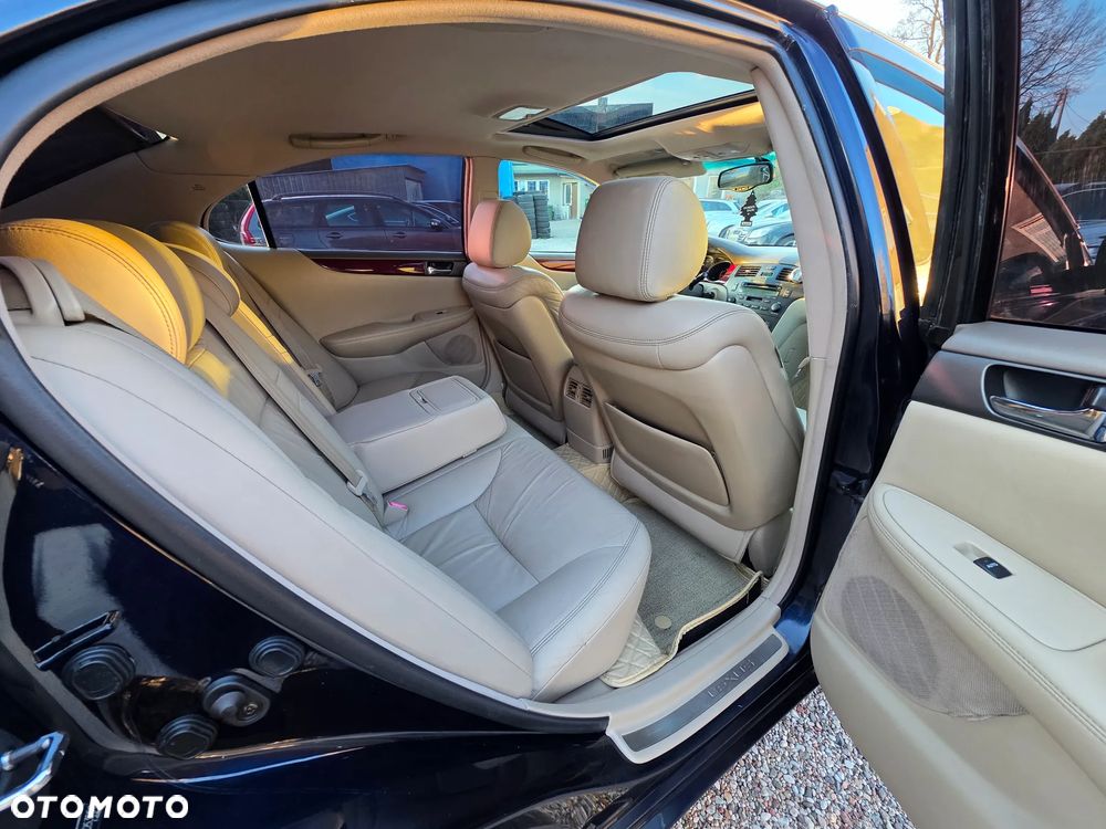 Lexus ES Standard - 6