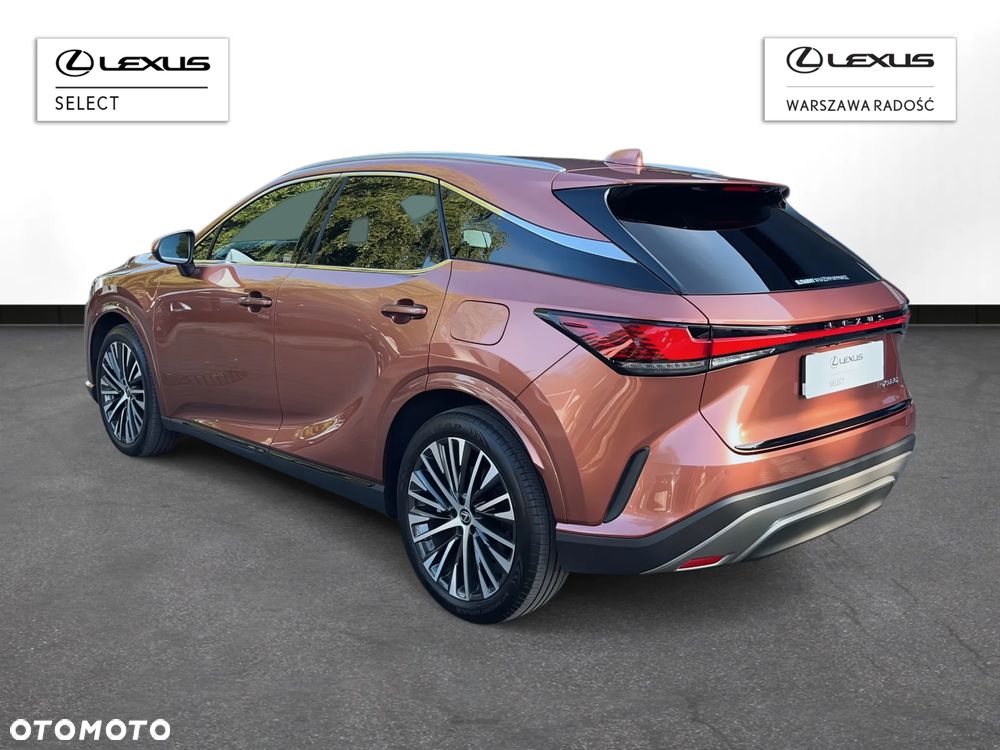 Lexus RX - 4