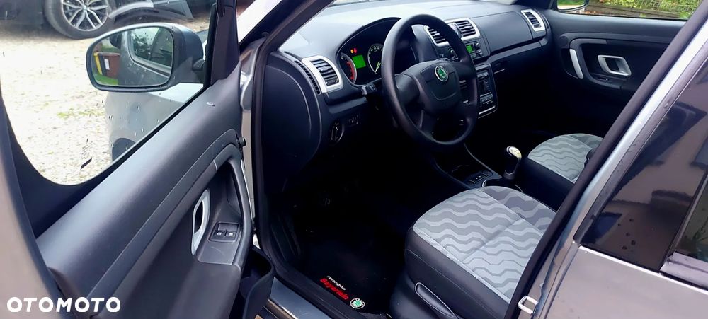 Skoda Roomster - 13