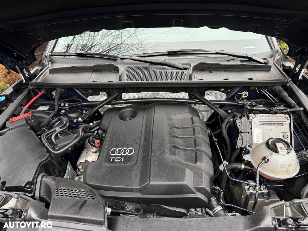Audi Q5 2.0 40 TDI quattro S tronic Design - 18