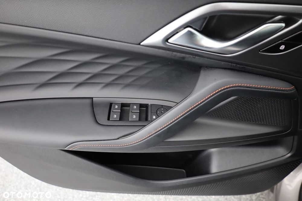 MG HS 1.5T HEV+ Excite - 12