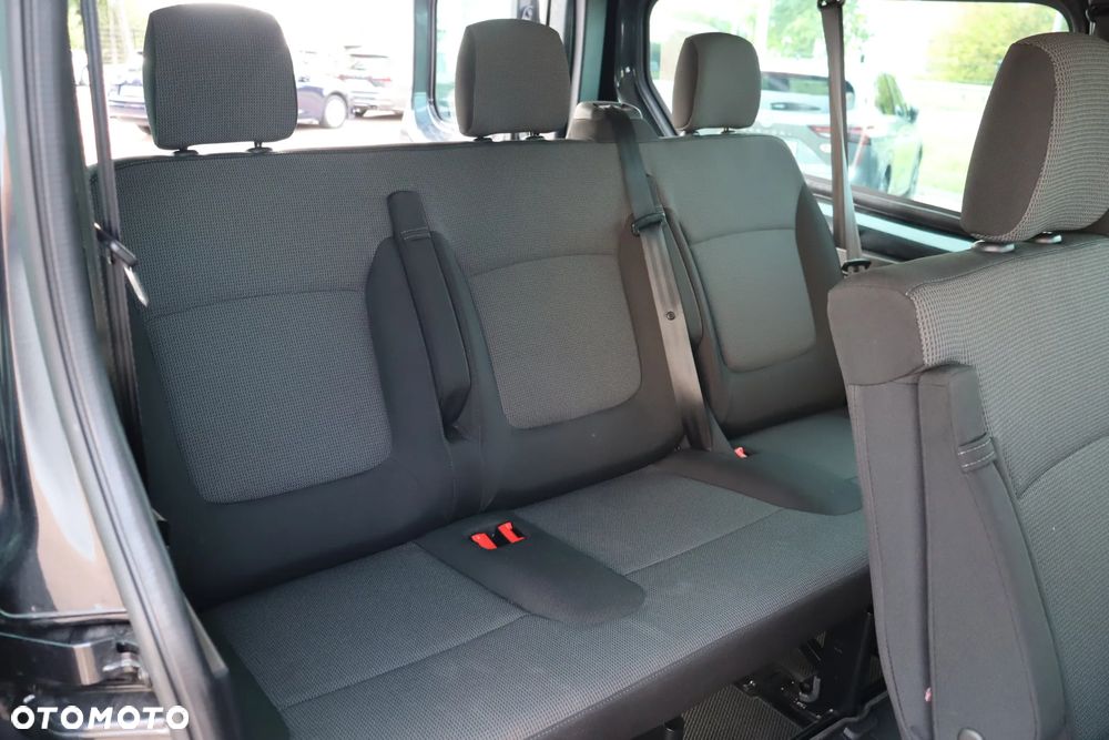 Renault Trafic - 14
