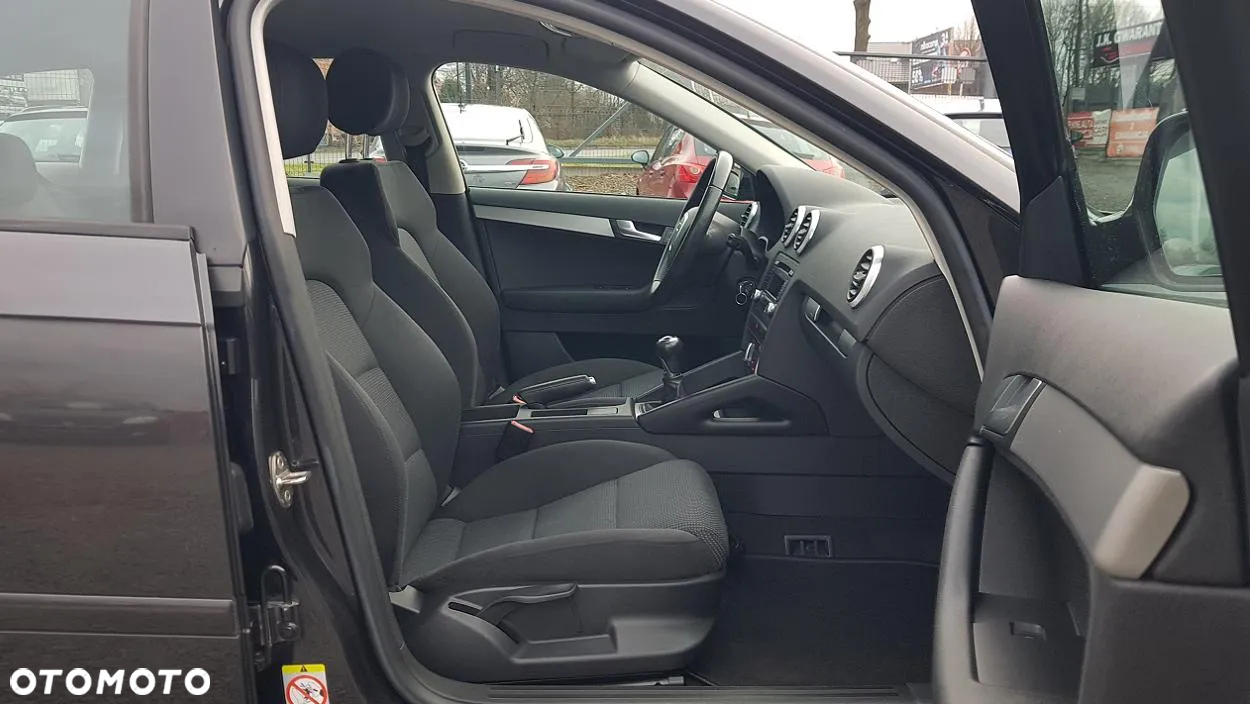 Audi A3 1.4 TFSI Ambition - 31