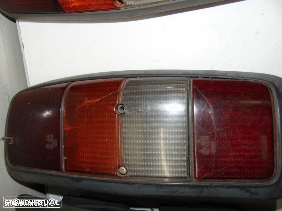 Ford Transit modelo de 1985 farolins - 3