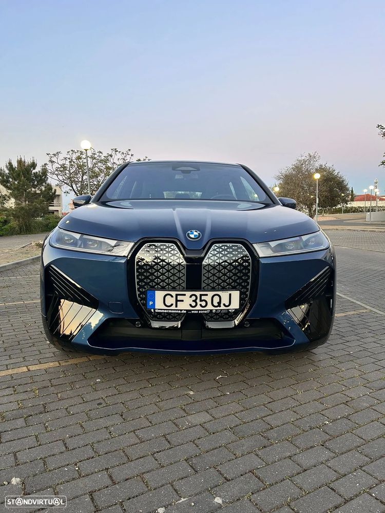 BMW iX xDrive 40 Pack Desportivo - 2