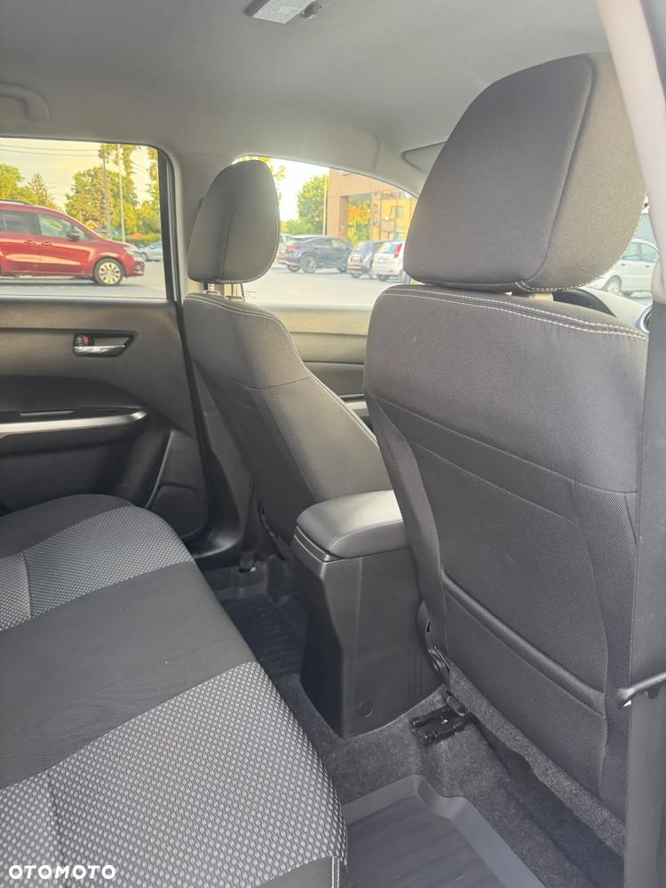 Suzuki Vitara 1.4 Boosterjet Premium 4WD - 28