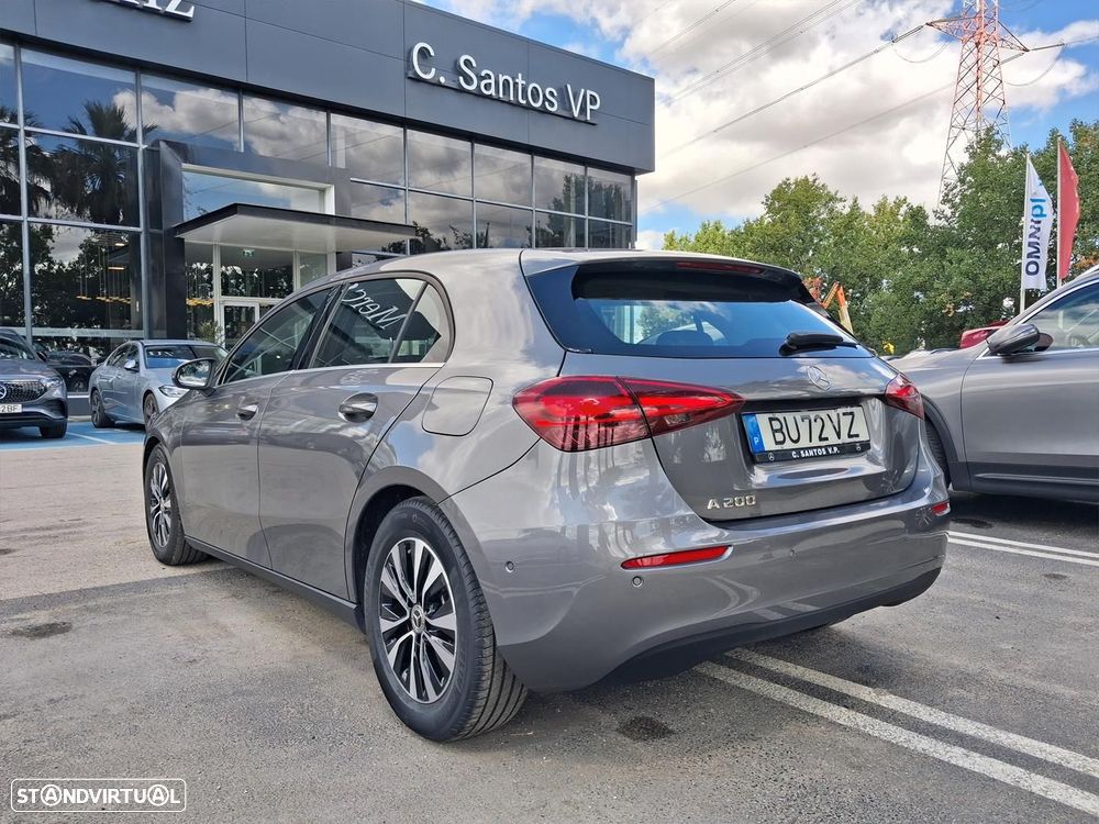 Mercedes-Benz A 200 Standard - 8
