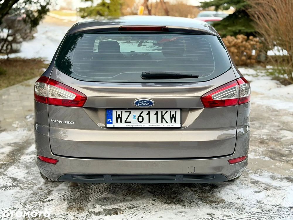 Ford Mondeo 2.0 TDCi Trend - 24