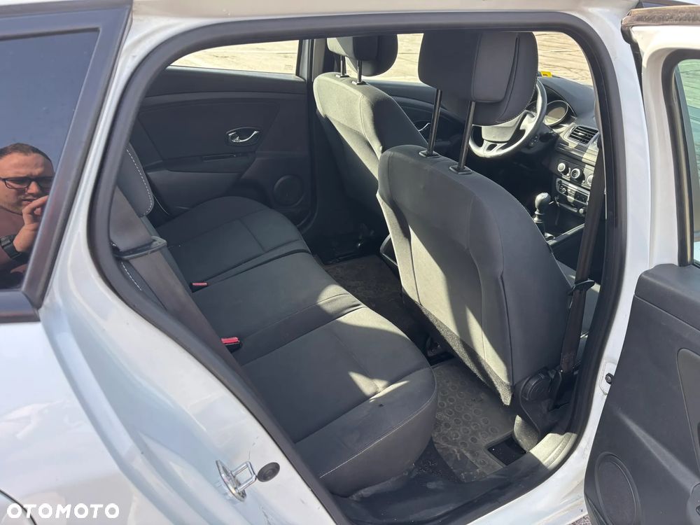 Renault Megane 1.5 dCi Exception - 8