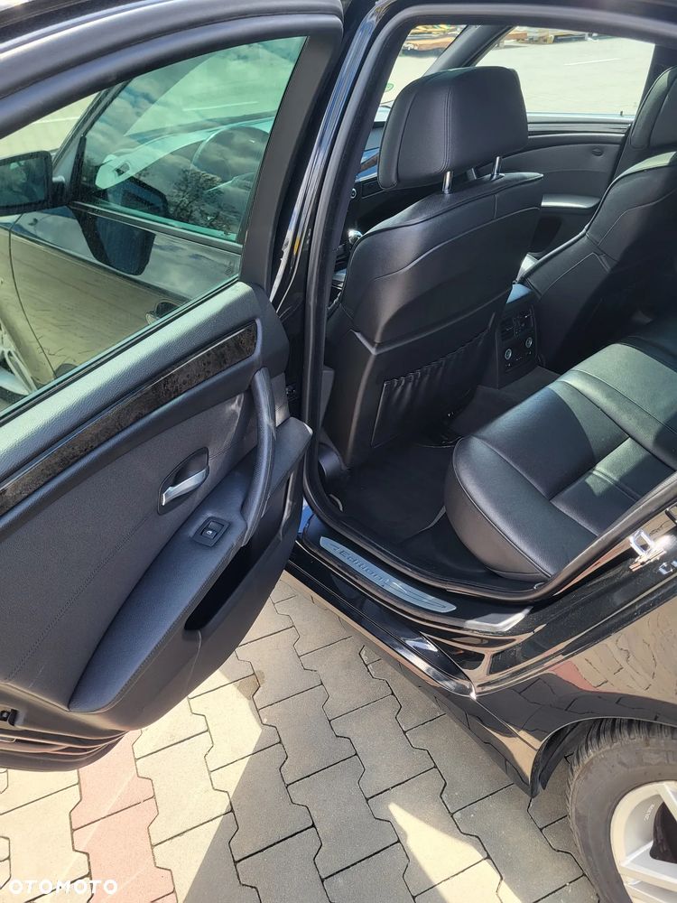 BMW Seria 5 - 16