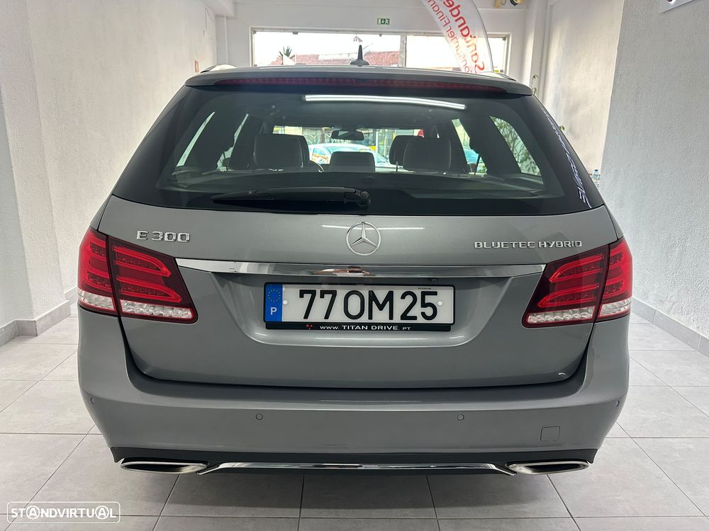 Mercedes-Benz E 300 Bluetec Hybrid Avantgarde - 5