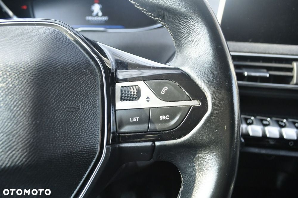 Peugeot 3008 - 8