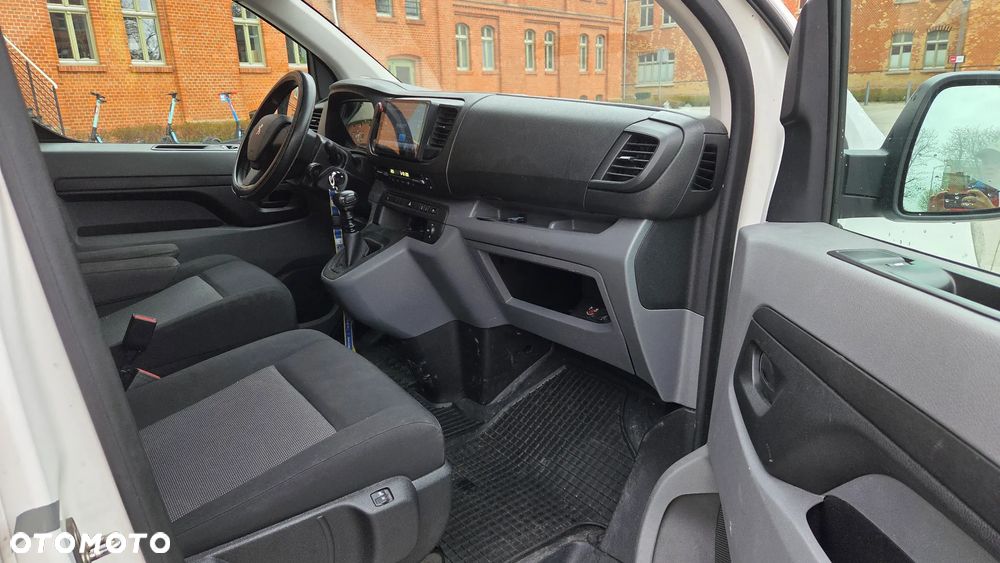 Peugeot Traveller L3 2.0 Active - 11