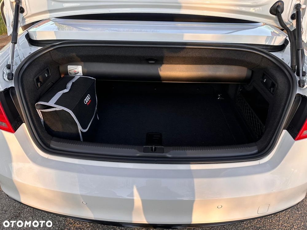 Audi A5 Cabrio 2.0 TDI DPF (clean diesel) quattro - 24