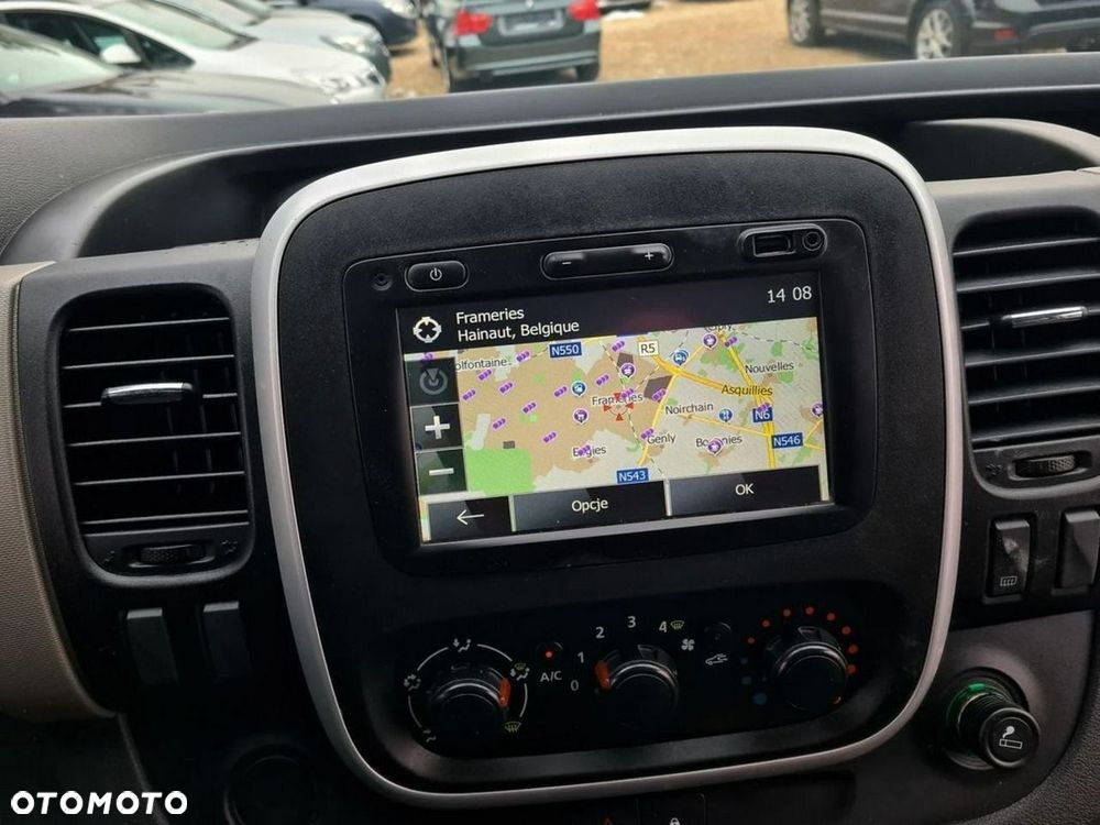 Renault Trafic - 11